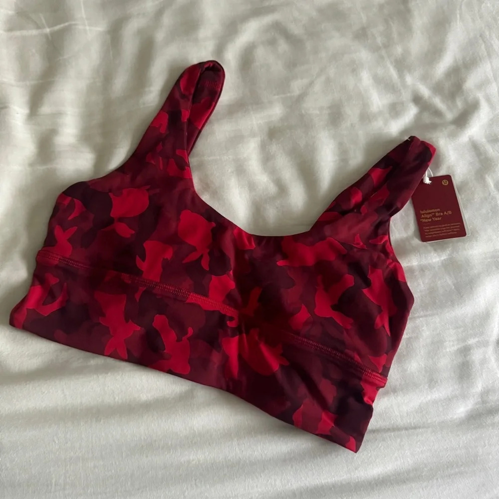125 🆕🧧 Lululemon Align Bra A/B Cup New Year Rabbit All Over Print Red Multi